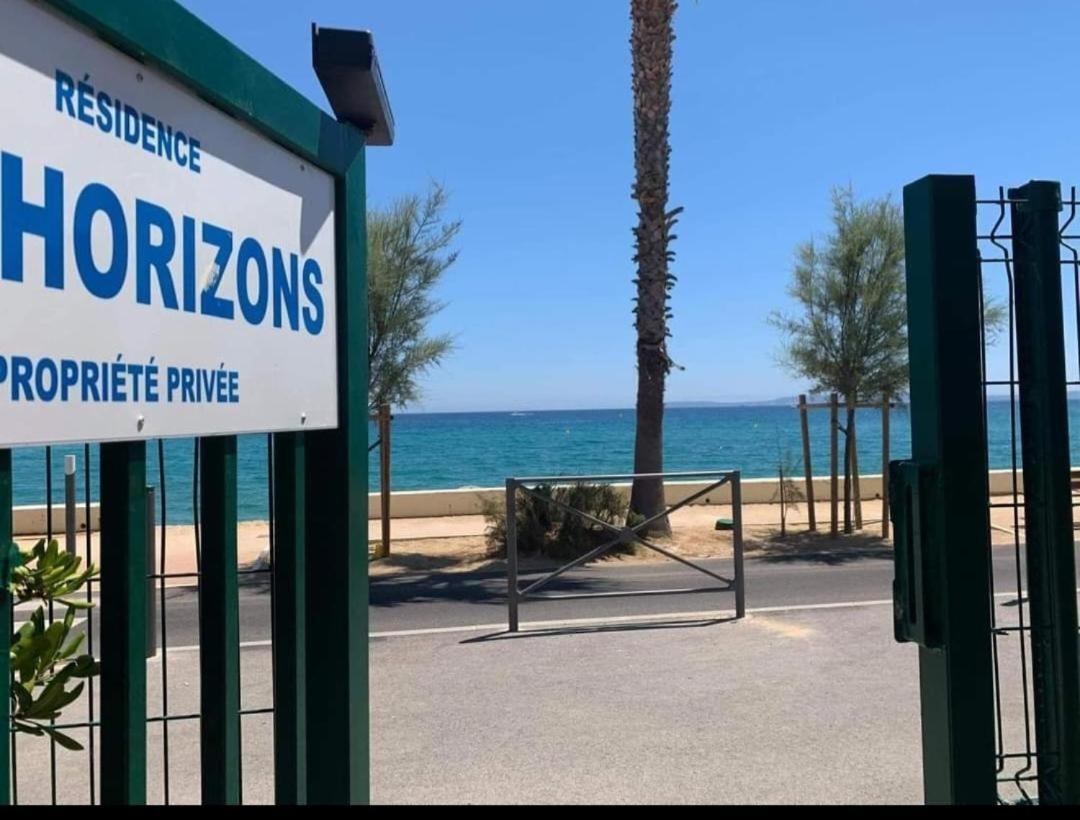 Studio Direct Plage Le Lavandou Exterior photo